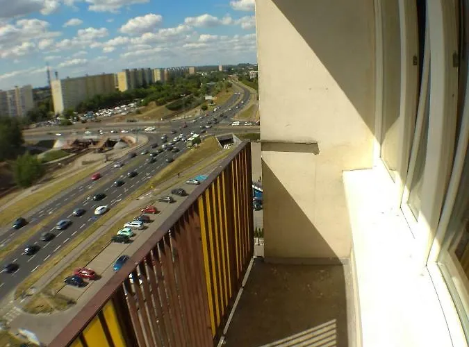 1050 Smialego 36 - Tanie - Samodzielne Zameldowanie - Self Check In Homestay Poznan